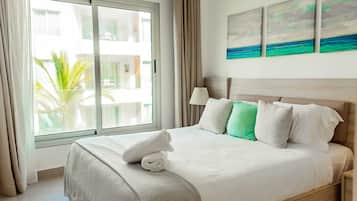 2 bedrooms, iron/ironing board, travel cot, WiFi