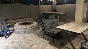 屋外ダイニングエリア
