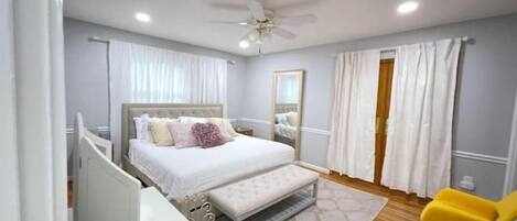 5 makuuhuonetta, silitysrauta/-lauta, Wi-Fi, vuodevaatteet