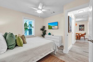 3 bedrooms, iron/ironing board, free WiFi