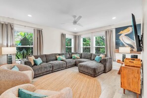 TV - Maritime Memories by Duncan Real Estate (Anna Maria)