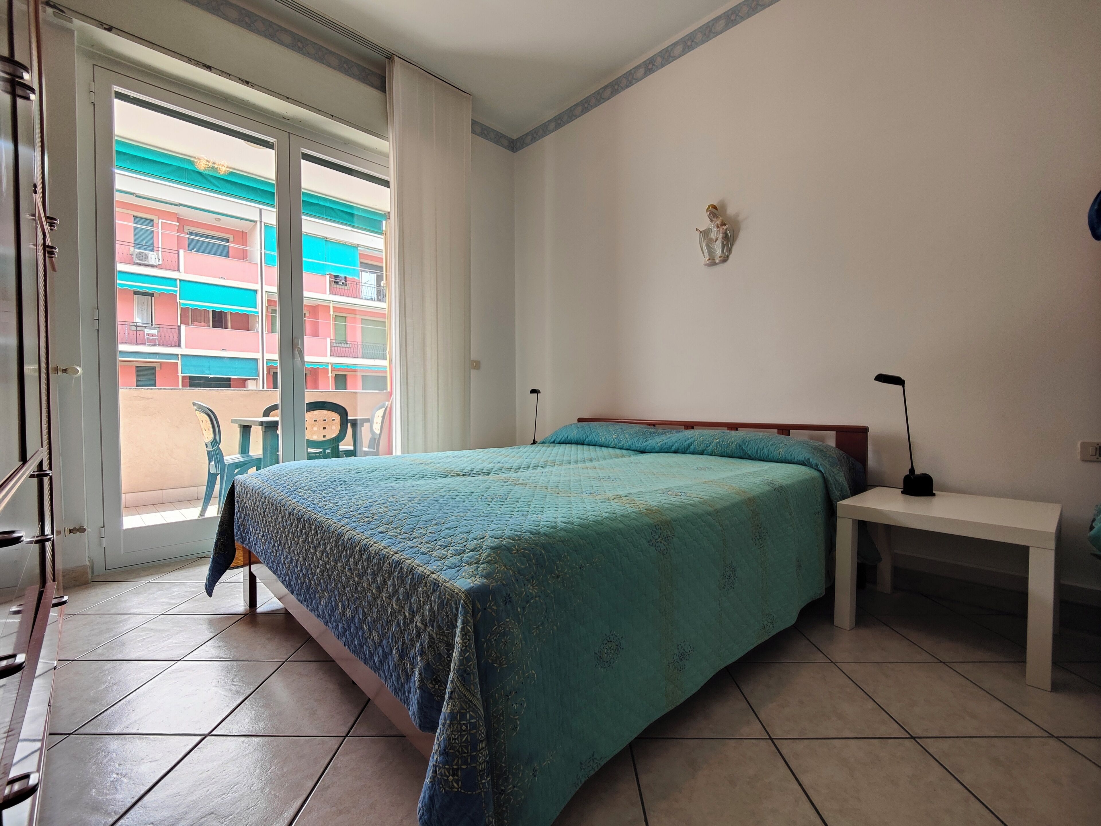 2 Schlafzimmer, Bügeleisen/Bügelbrett, Bettwäsche