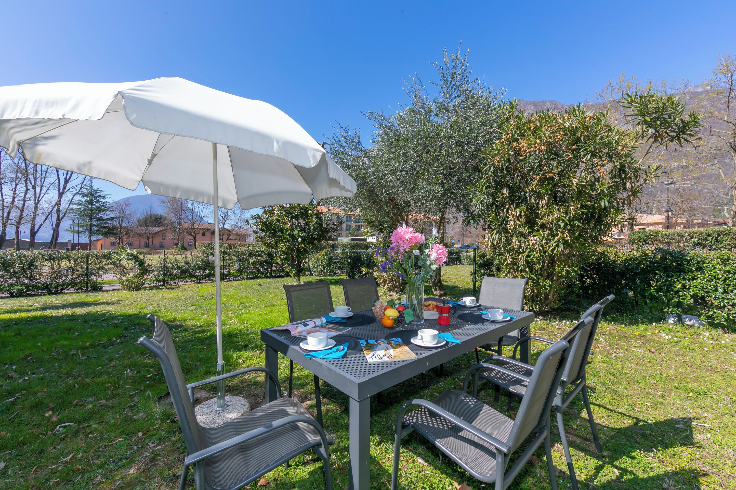 Apartamento estándar, varias habitaciones, 2 baños (PL-Villas 3 bedroom 2 levels Deluxe) | Restaurante al aire libre