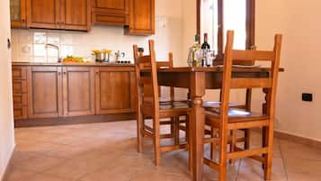 Standard Apartment, Multiple Bedrooms (Cala Viola Trilo 1.5Km From The Sea) | Dining