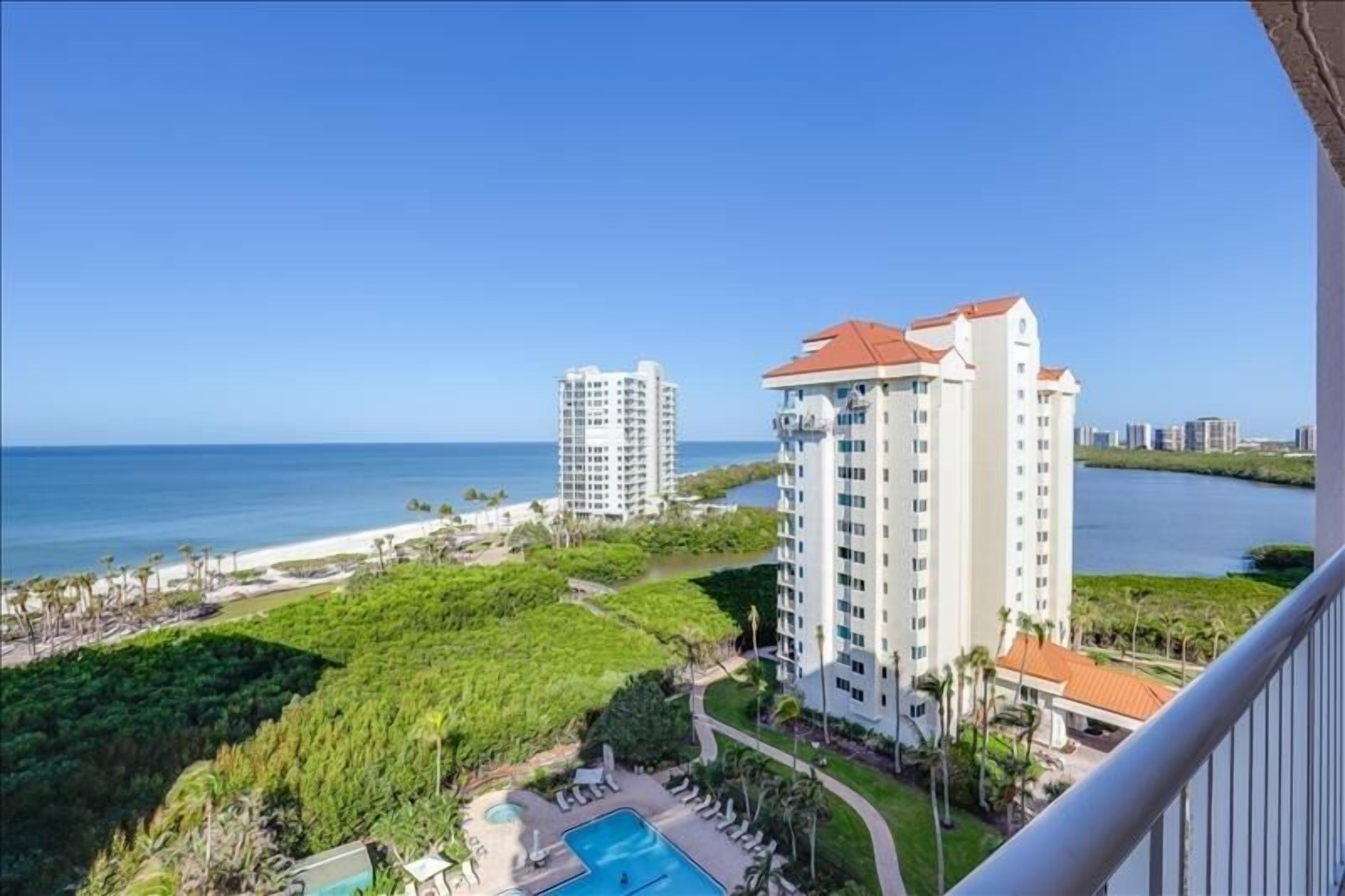 Beautiful Gulf views from this 9th floor condo - CL0902