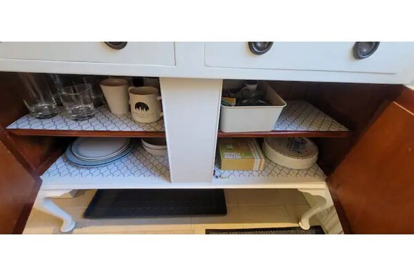 Real dishes and disposables too—because vacations shouldn't mean dishes!