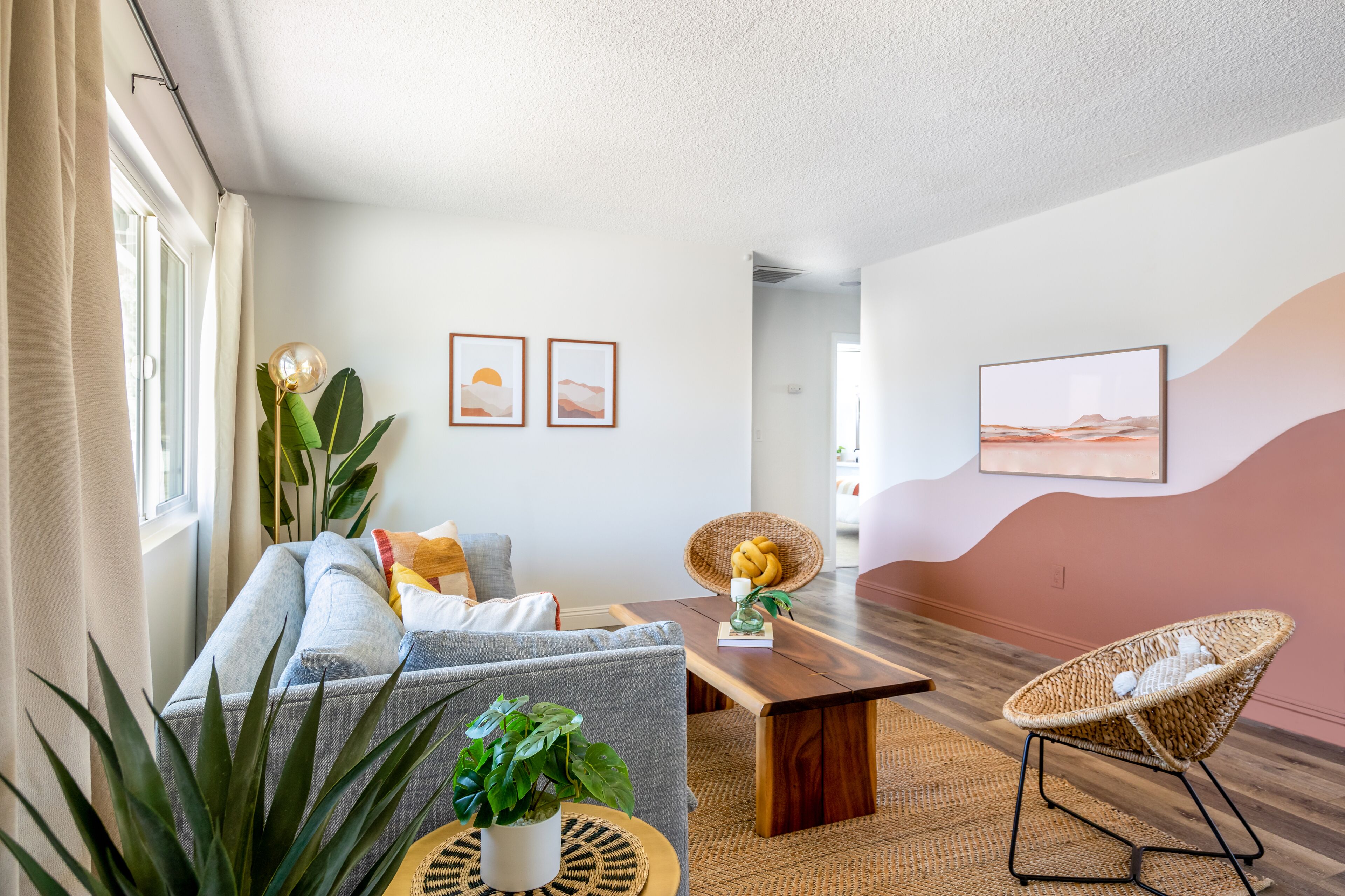 Boho🎨 Haus✦NearPark✦Views✦HotTub✦🎮Den✦🔥Pit✦Ev🔋