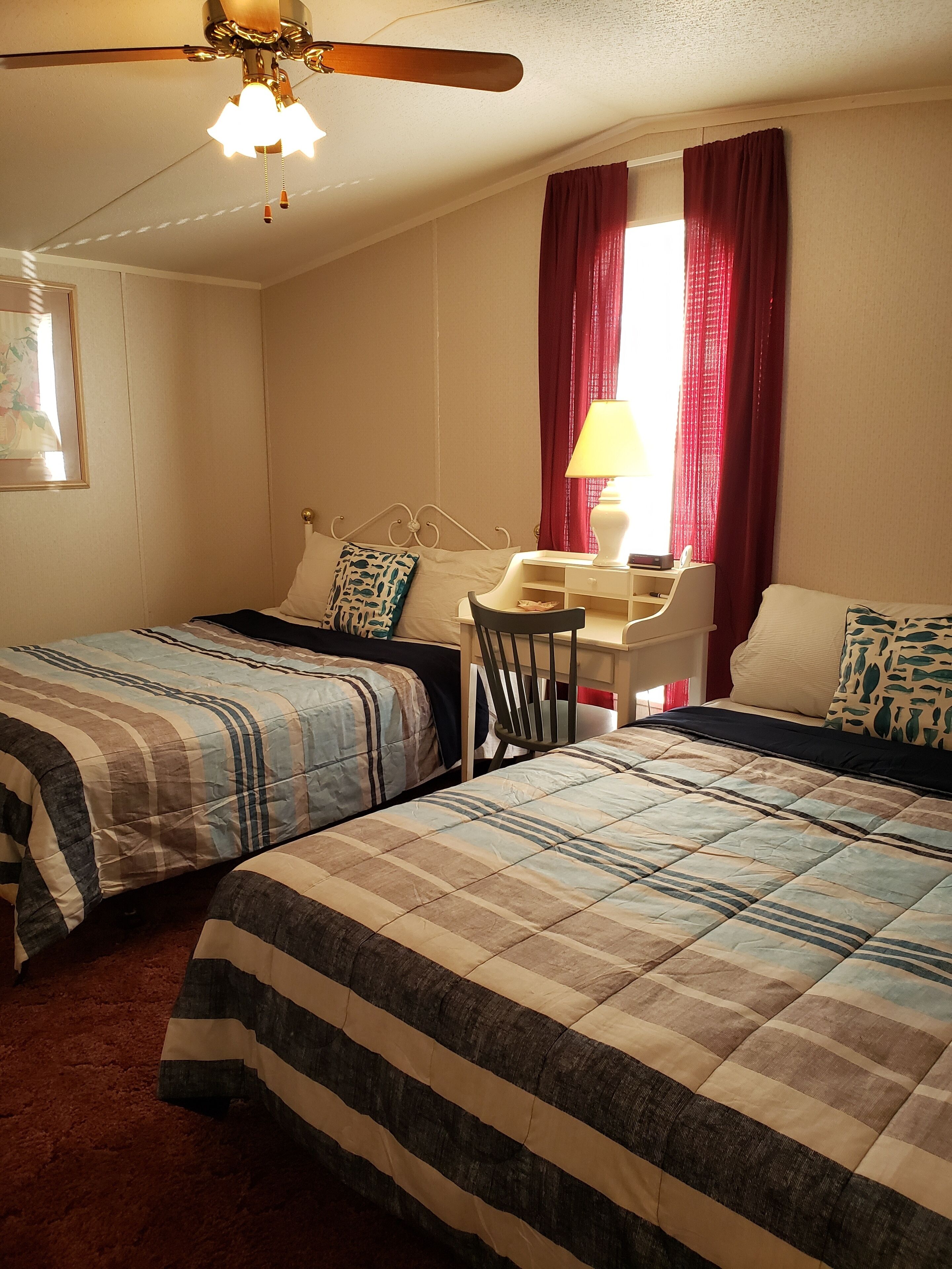 2 多间卧室、办公桌、熨斗/熨衣板、免费 WiFi