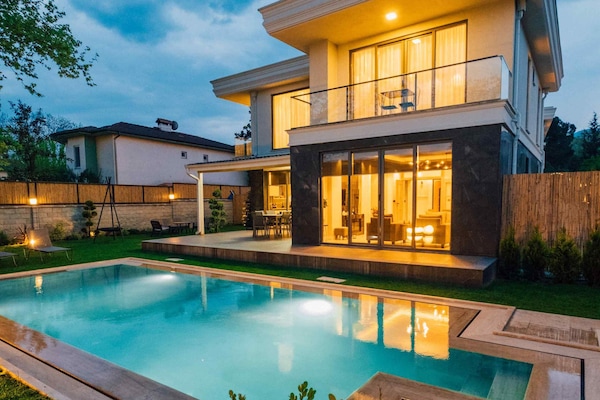 Ropa de cama de alta calidad y decoración personalizada