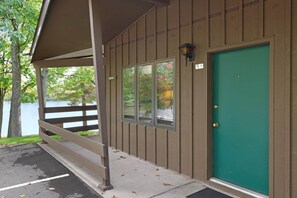 Property grounds - Chanticleer Inn 41 (Eagle River)