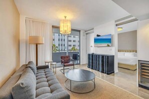 Televisión y oficina