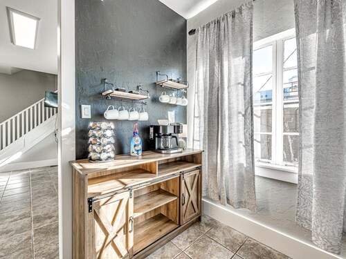 Huge Historic Gem Steps From The University of Oklahoma