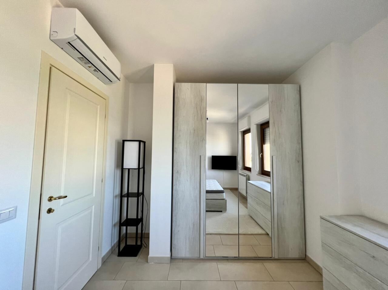 premier apartment | minibar, in-room safe, iron/ironing board, free wifi