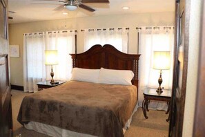 3 bedrooms, WiFi, bed sheets