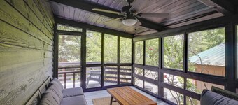 Newland Gem in Golf Community w/ Pool Access!