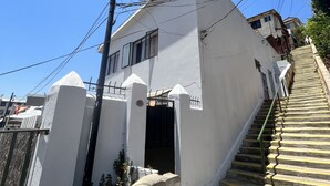 Façana frontal de l'allotjament