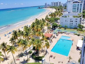 Pool - Beachfront Gem * Walk 2 Eat *W/D (Carolina)