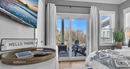 Ocean-View, Pool, Hot Tub, Elevator, EV charger, 5BD, 4.5 BA, Sleeps 12