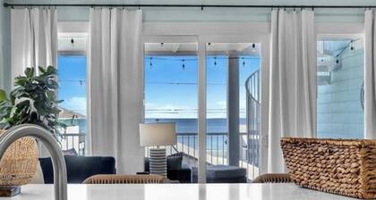 Ocean Views-Hot Tub-Pool-Elevator-EV Charger