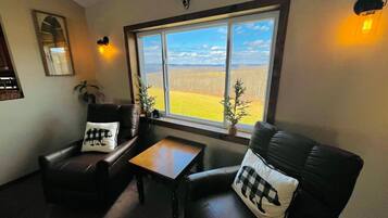 Smart-tv en een open haard