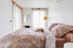 4 Schlafzimmer, Bügeleisen/Bügelbrett, kostenloses WLAN, Bettwäsche