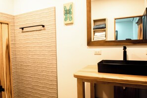 Shower, towels, soap, shampoo