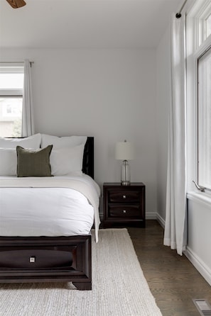 8 chambres, fer et planche à repasser, Wi-Fi