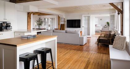 The Kelly | 4 Bedrooms | Hot Tub