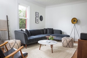 TV - The Stanley | Bloomfield | 3 Bedrooms | Hot Tub (Prince Edward)