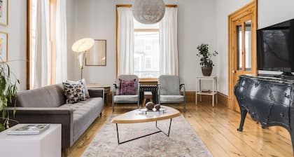 The Harrison House | Heritage Home-Steps to Picton