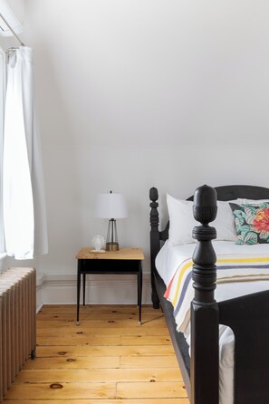 3 bedrooms, iron/ironing board, WiFi