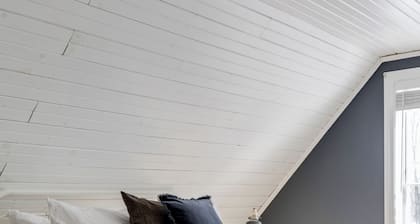 The Carrington | 5 Bed Victorian | Pool and Hot Tub