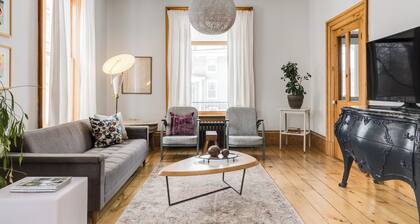 4 Bedroom Historic Home | Picton