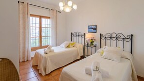 2 sovrum, strykjärn/strykbräda och wi-fi