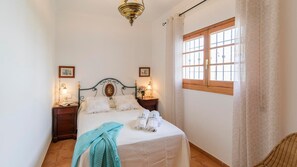 2 Schlafzimmer, Bügeleisen/Bügelbrett, WLAN