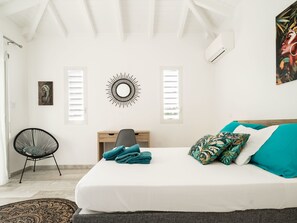 3 chambres, lit parapluie, Wi-Fi, draps fournis