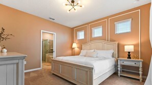 5 bedrooms, iron/ironing board, WiFi, bed sheets