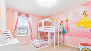 5 Schlafzimmer, Bügeleisen/Bügelbrett, WLAN, Bettwäsche
