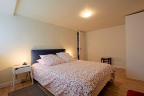 1 bedroom, Internet