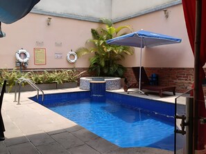 Indoor spa tub - HBCF Hotel Boutique Casa Farallones de Santiago de Cali (Cali)