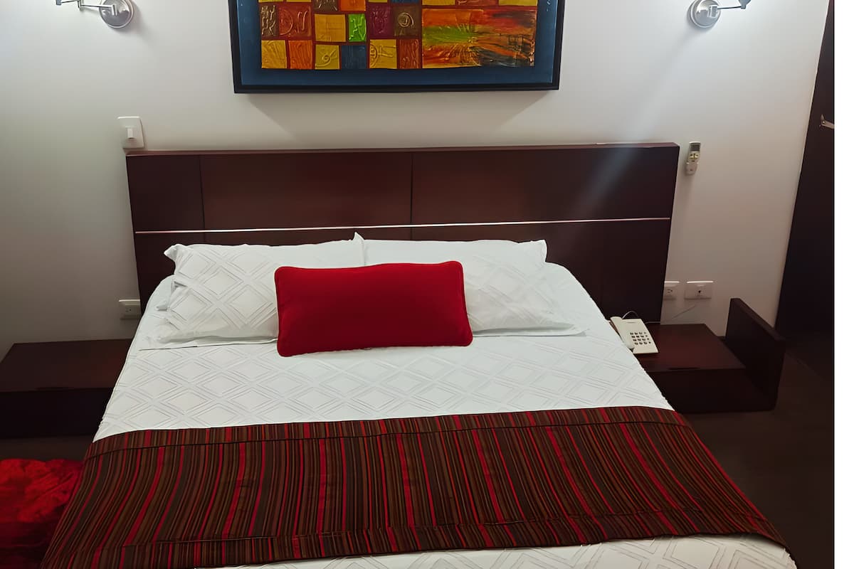 Superior Double Room, 1 Bedroom, Balcony | Hypo-allergenic bedding, down comforters, memory foam beds, minibar