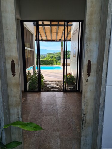 Beautiful country house to rest just 30 minutes from Medellin
