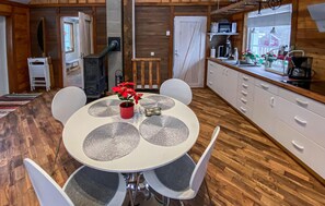 Dining - Nice home in Kåphult with kitchen (Kåphult)