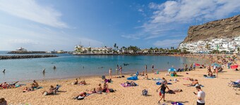 Oceanfront Paradise – Sleep by the Waves