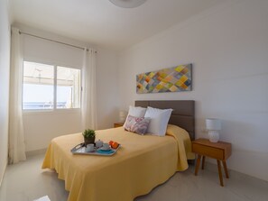 2 chambres, Wi-Fi gratuit, draps fournis
