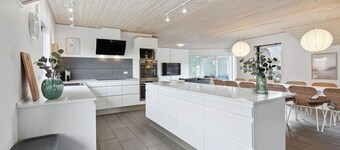 7 bedroom beautiful home in Ringkøbing