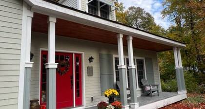 Whiteface Holiday: Hot Tub, Ski, Family Memories!