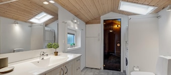 Amazing home in Thisted with sauna