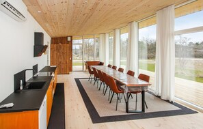 Dining - Cozy home in Samsø with WiFi (Samsø)