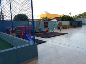 Basic Apartment | Terrace/patio